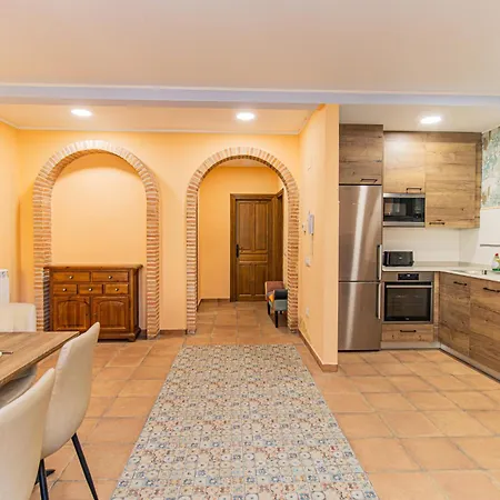 Nyaraló De Aranda - Elegante Casa 7 Con Jardin Privado, Ac Y Wifi Arandiga