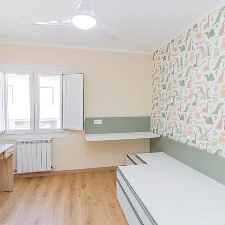 De Aranda - Elegante Casa 7 Con Jardin Privado, Ac Y Wifi Nyaraló