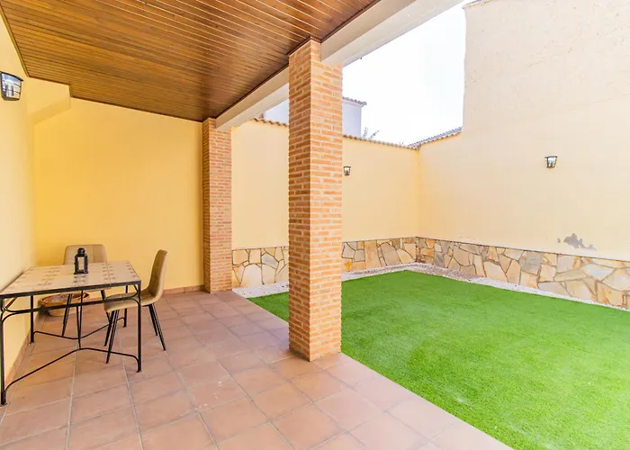 Vakantiehuis De Aranda - Elegante Casa 7 Con Jardin Privado, Ac Y Wifi Arandiga